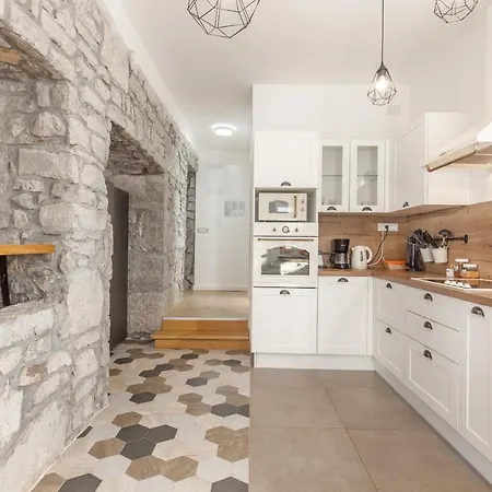 Villa Laura Vrh (Krk)